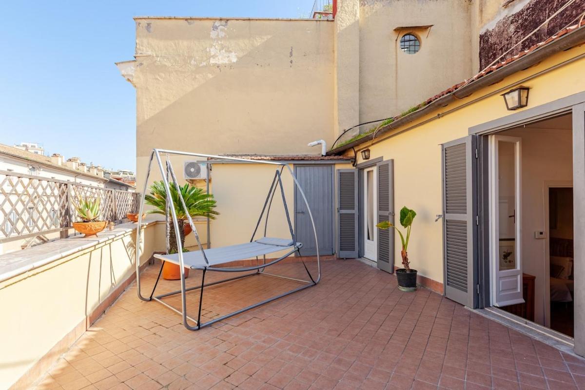 Luxury Penthouse With Terrace By Spanish Steps Apartment Rom